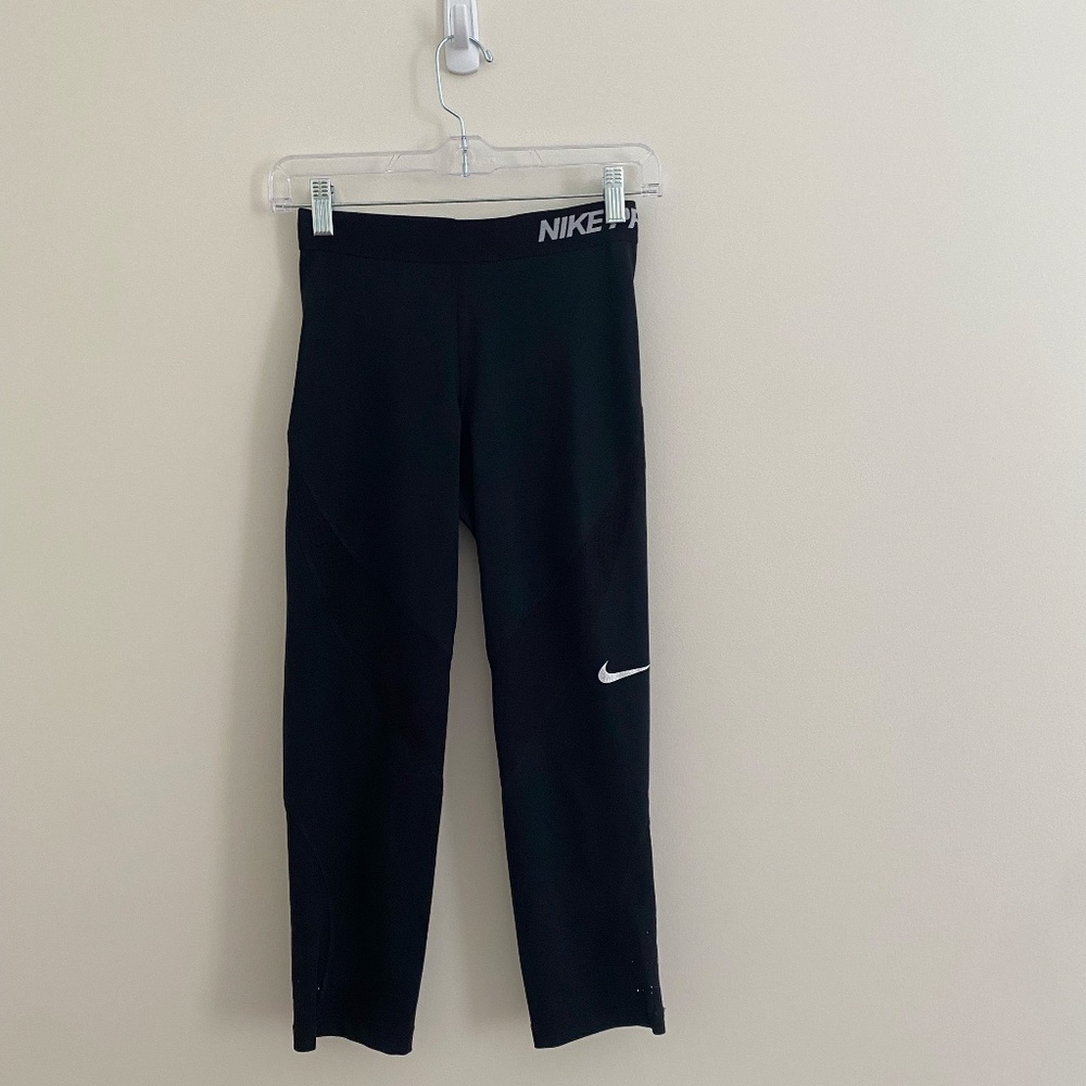 Nike Pro Cropped Leggings
